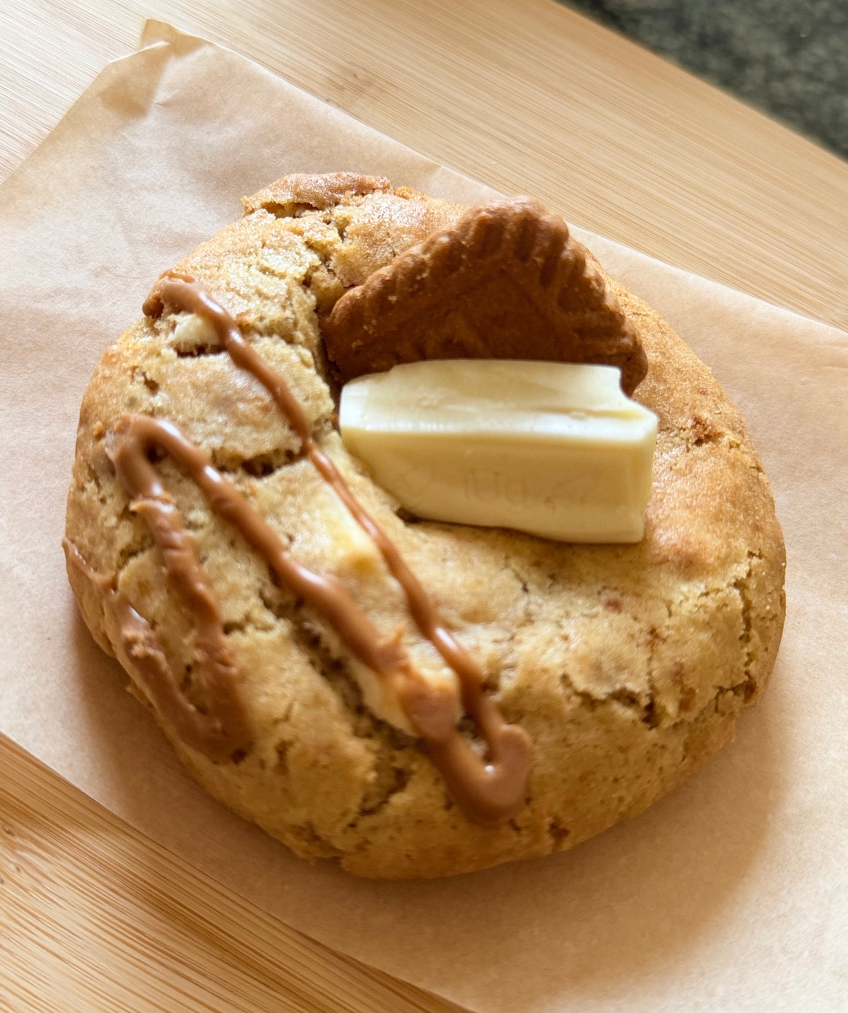 Lotus & White Chocolate Cookie